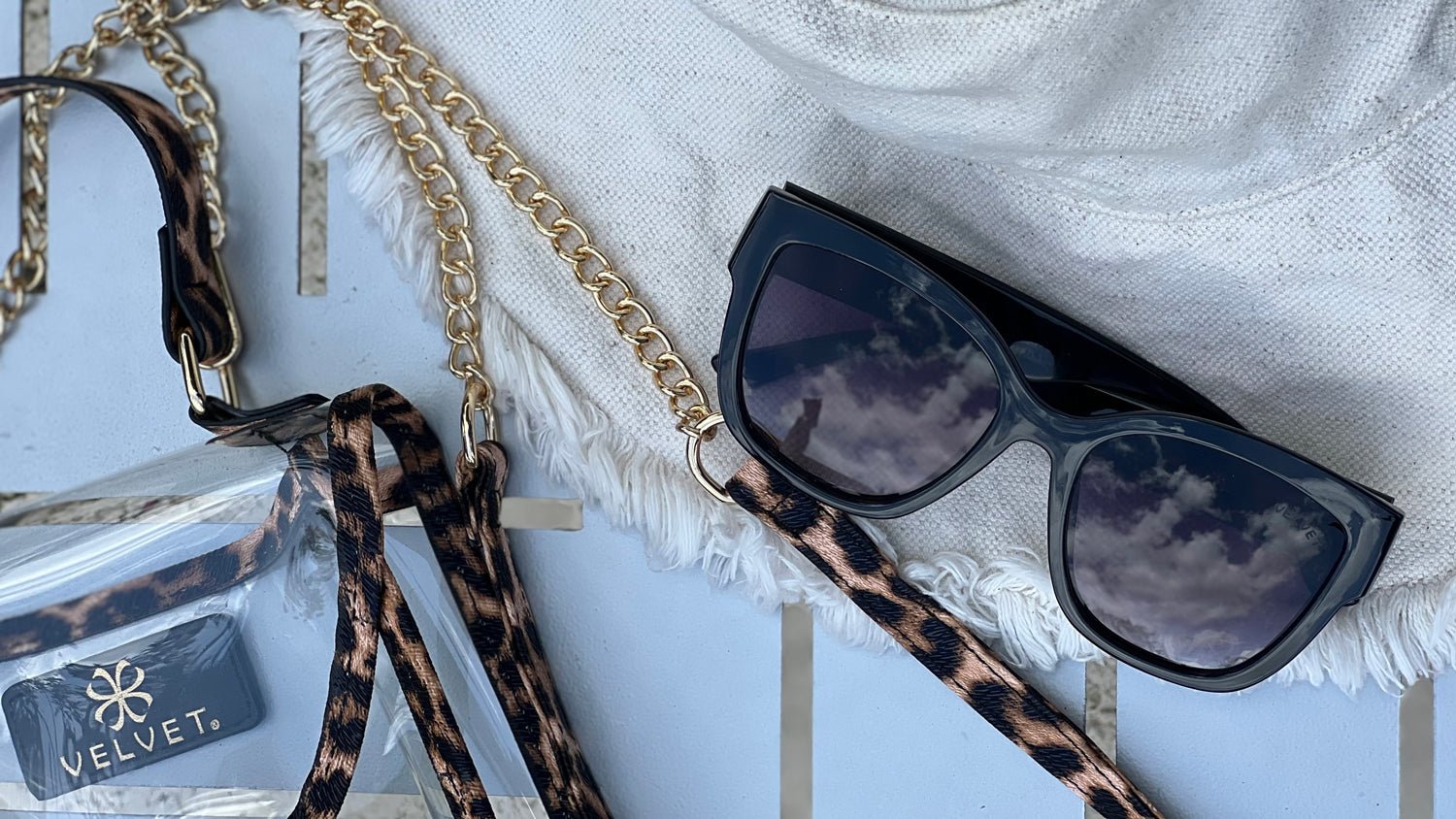 Velvet Eyewear Mini Bag & Sunglass Combo