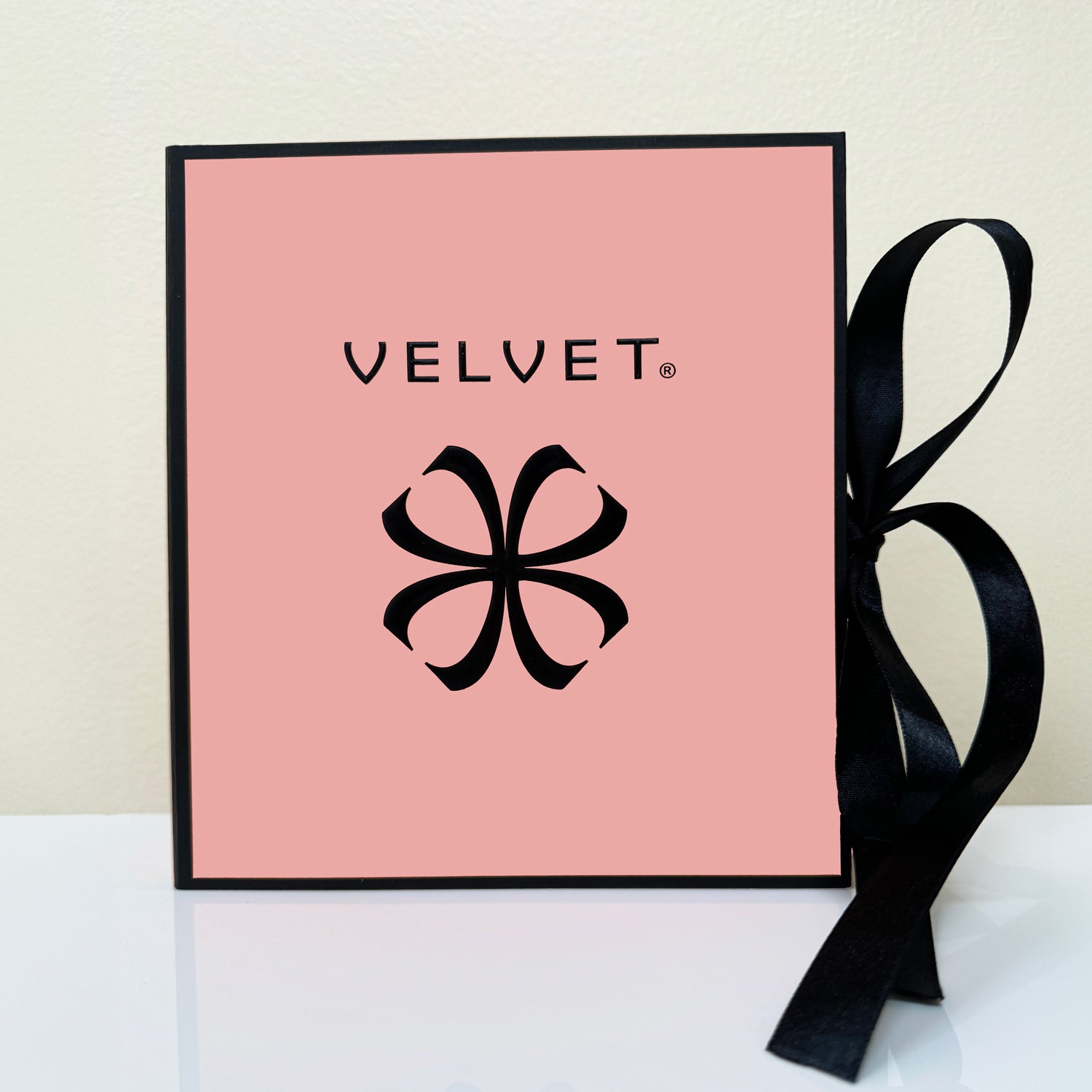 Velvet Eyewear Aviator Medium- Large Sunglass Style Box