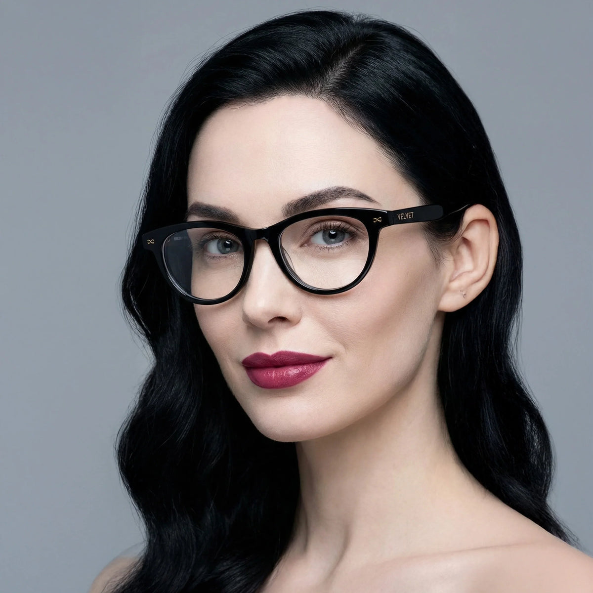 Carol Black oval readers and blue light glasses for women, medium fit 51-17-138.