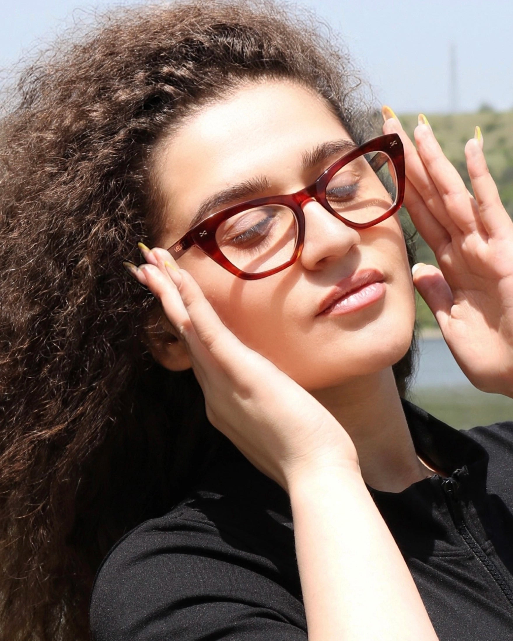 Velvet Eyewear - Glasses for a Round Face Shape